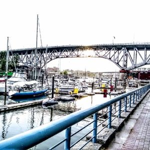 Meet your Posher, Mina